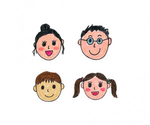 아이가 그린 가족 얼굴 그림